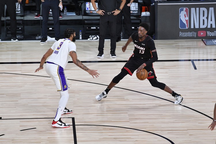 九游官网-韦德：事情没按预期发生就会被挑刺 比如阿德巴约&amp;湖人园区冠军